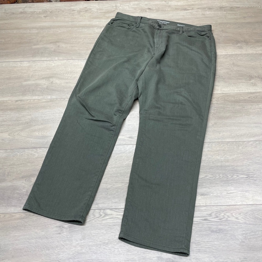 Banana Republic Travel Jean Mens 38x32 Olive Heather Athletic Fit Pants